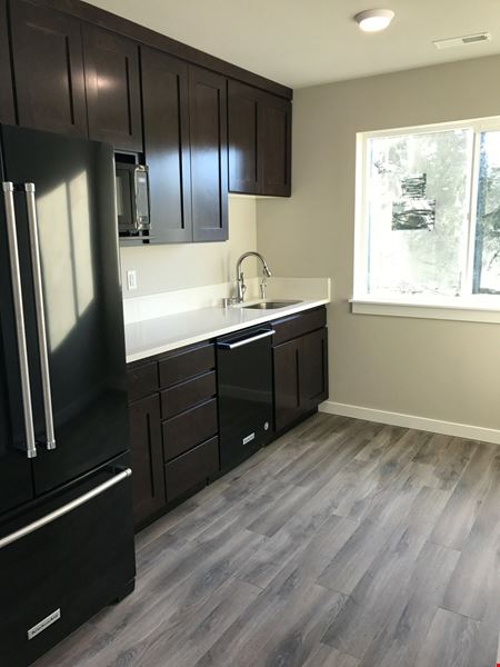 Preview of Office space for Rent at 12409 State Ave