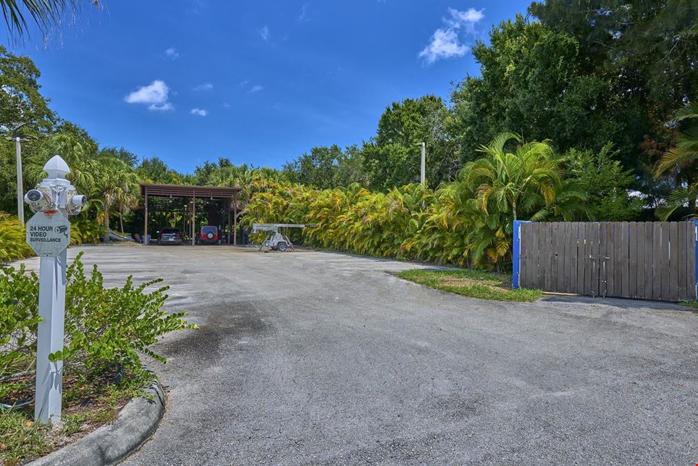 Prime Auto Dealer Lot