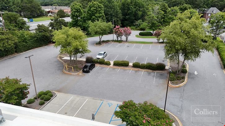 For Sale I Former Bank Building with Drive-thru lanes in Mauldin, SC