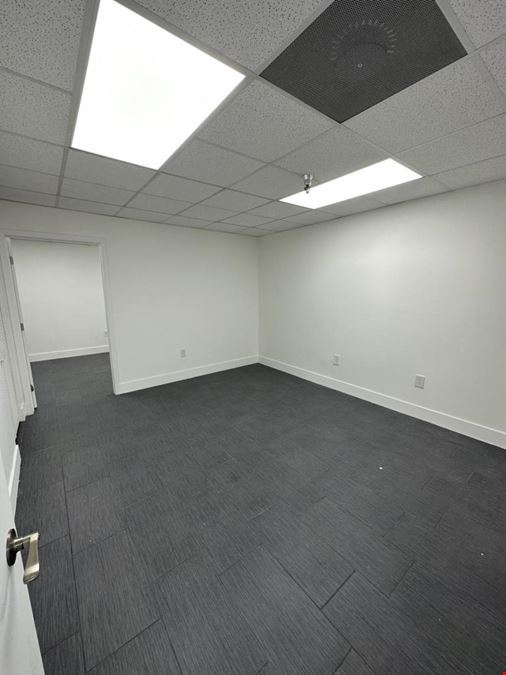 7620 NW 78th Terrace,