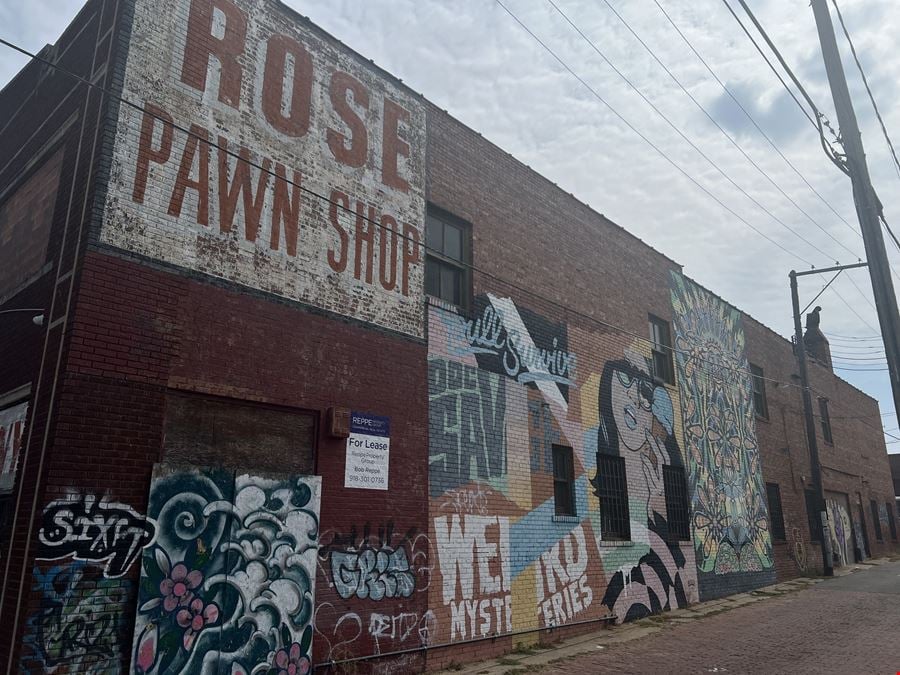 Rose Pawn