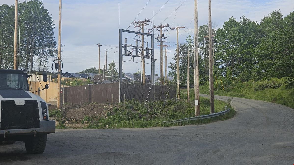 43 acres Heavy  Ind. w/ rail. Water/sewer.