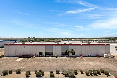 Preview of Industrial space for Rent at 731 W Fairmont Dr