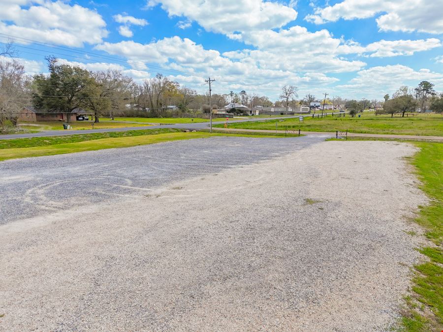 Soft-Corner Development Site on Hwy 44