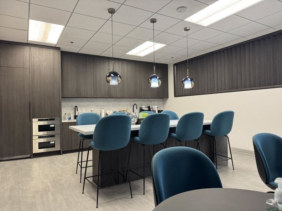 2301 Rosecrans Avenue Sublease