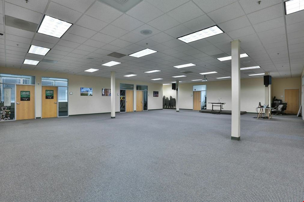 Gold Business Center