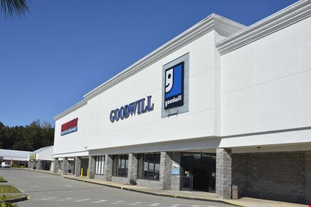 Preview of Retail space for Rent at 1153 Malabar Road NE