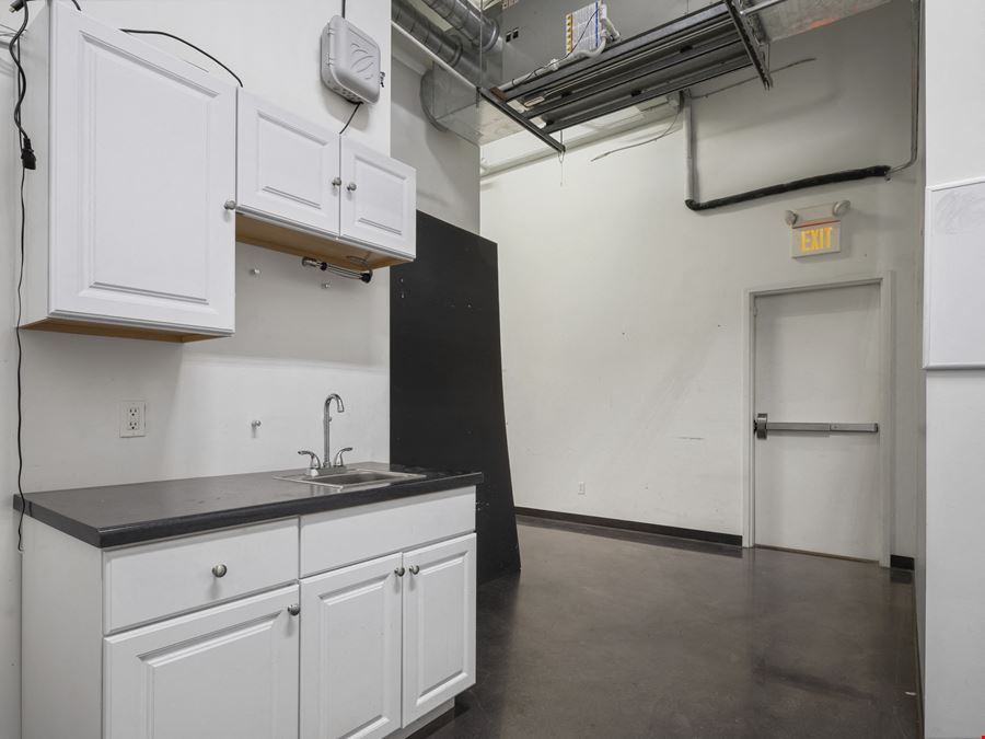 Deep Deuce Retail/Office