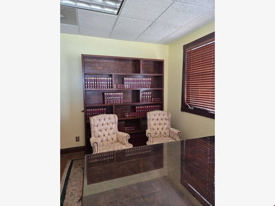 1101 N Kentucky Ave
