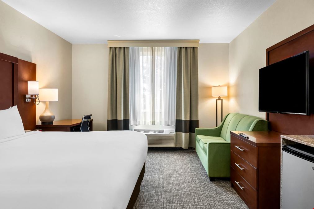 Comfort Inn & Suites Riverton