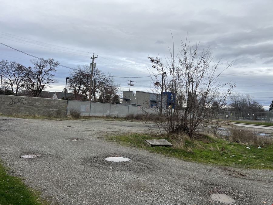 Office & Retail Land for Sale