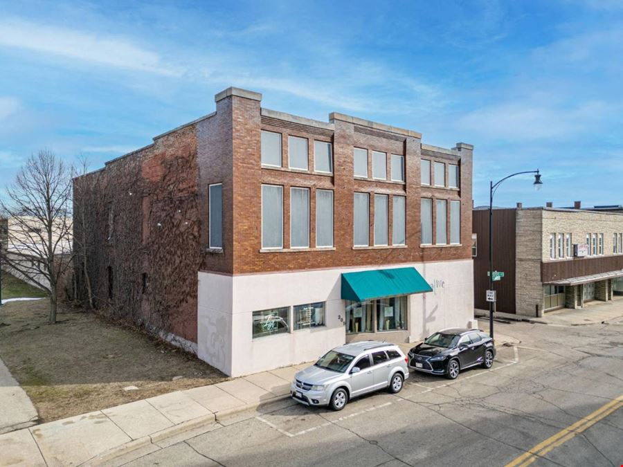 205 W Grand Avenue