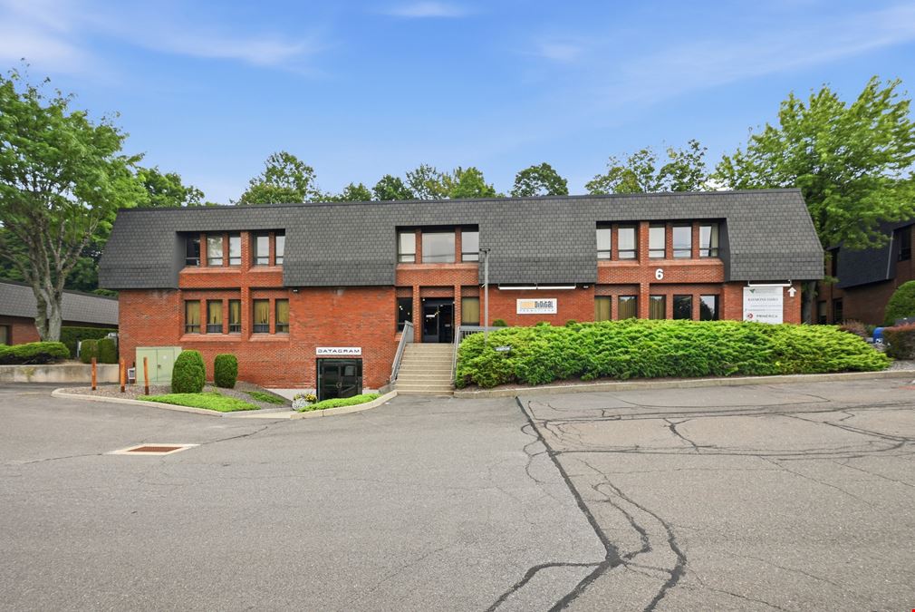 6 Berkshire Blvd # 1