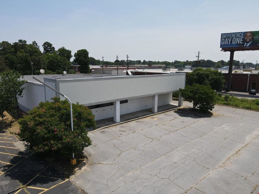 1633 Gordon Highway