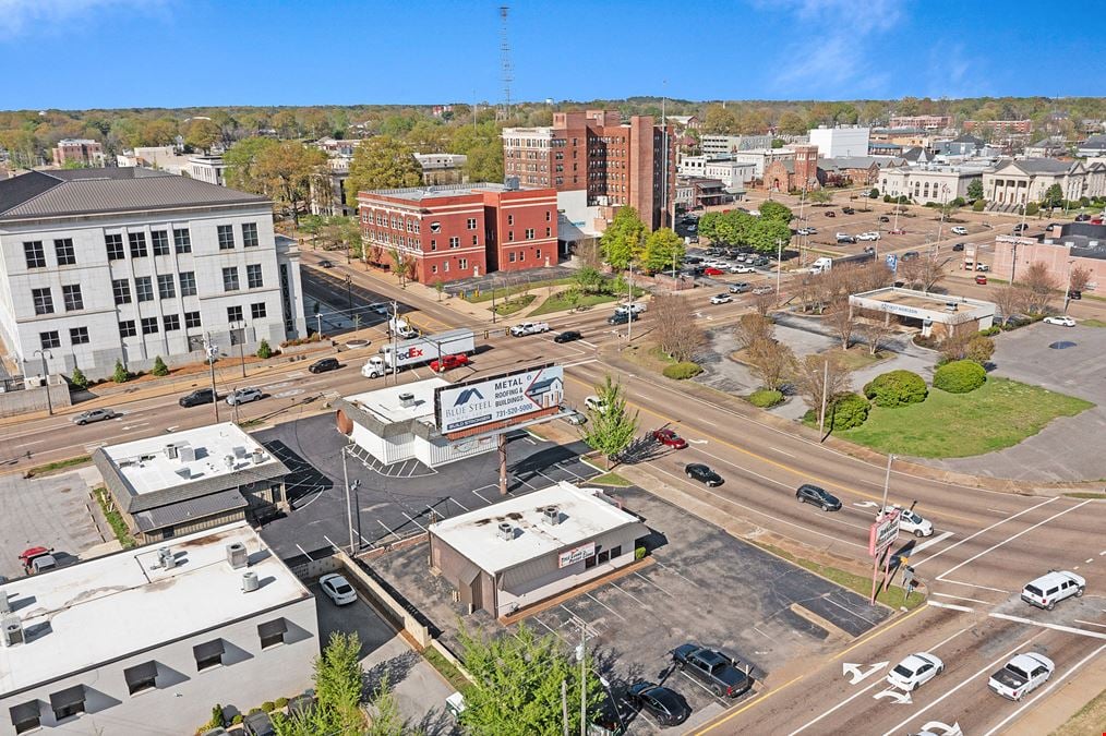 301 S Highland