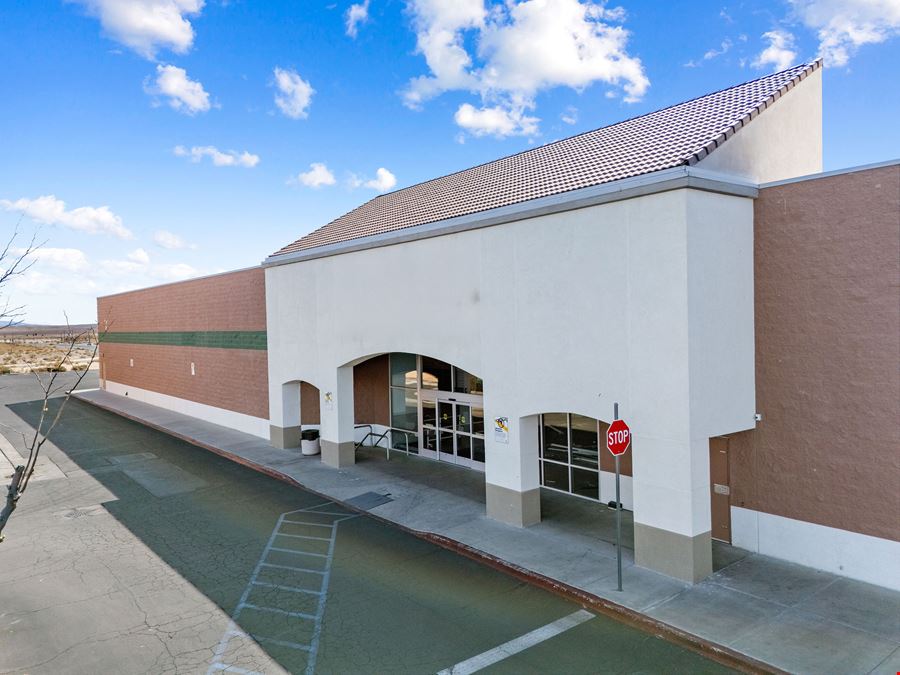 700 N China Lake Blvd