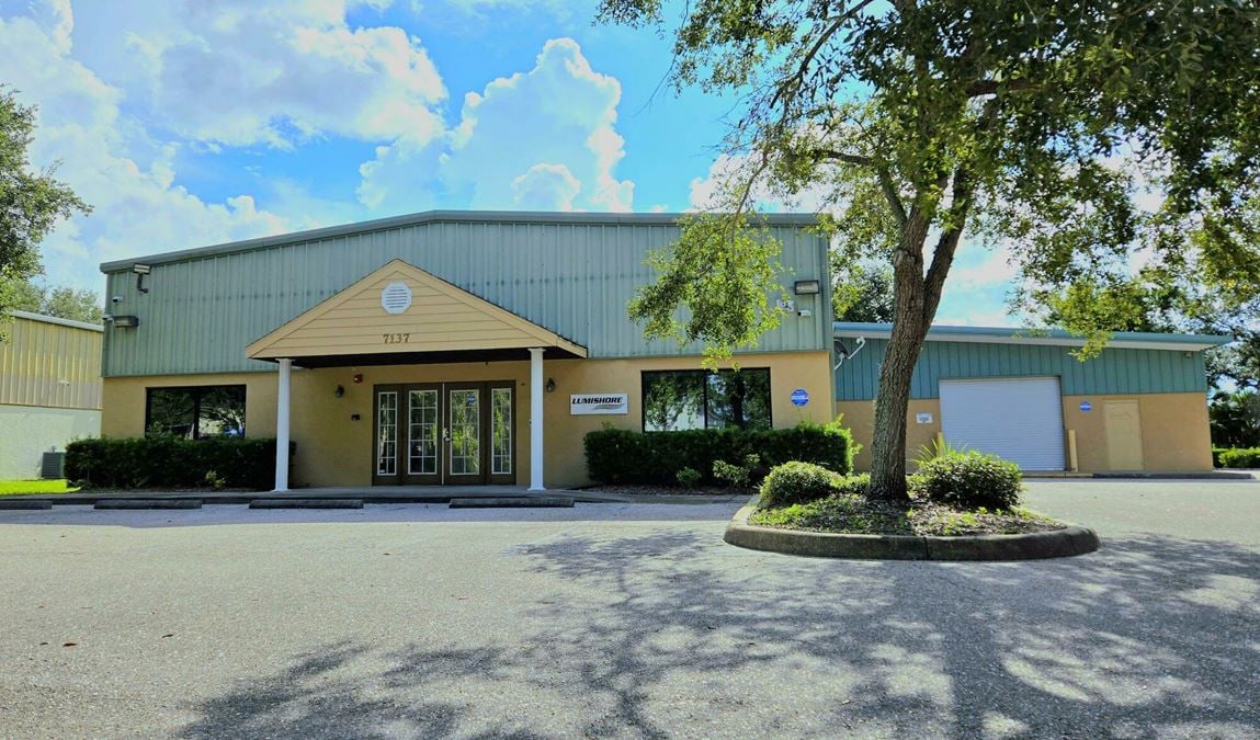 Immaculate Office & Flex Warehouse Building!
