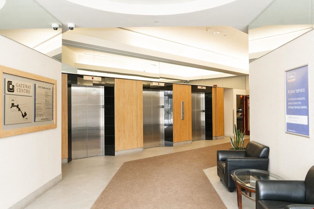 Gateway Centre - 3000 Steeles Avenue East