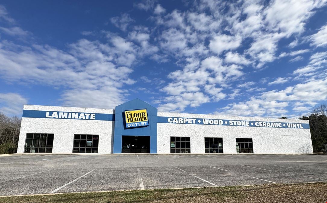 Showroom/Multi-Use Building at Major Intersection of Schillinger Rd S/Grelot Rd