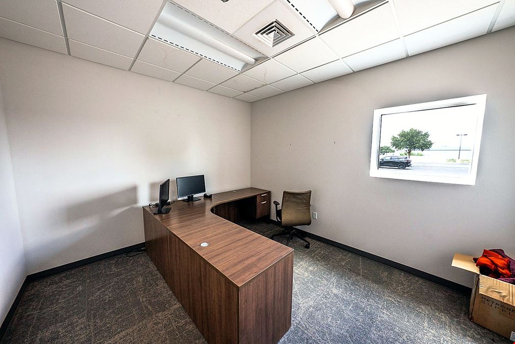 4006 West Loop 289