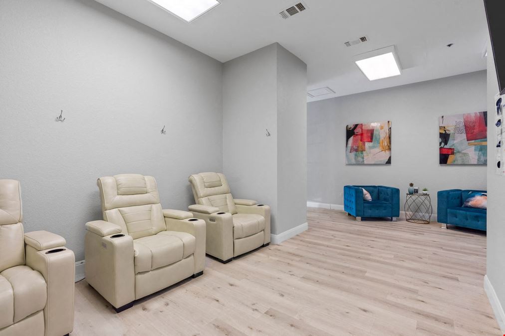 2615 E Southlake Blvd