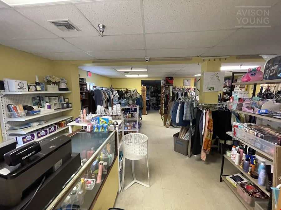 300 W Franklin St