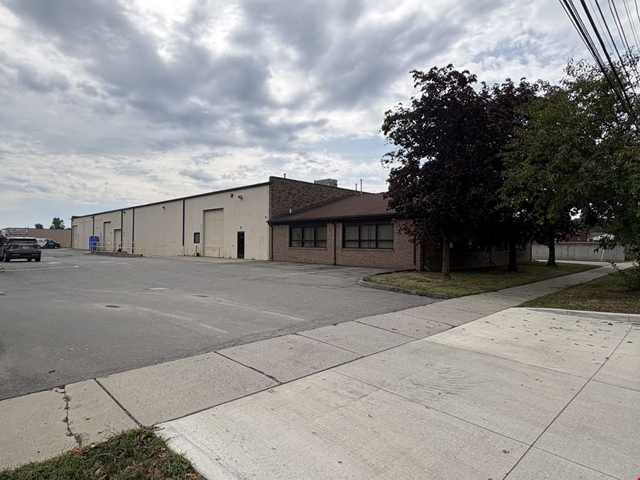 5510 E 10 Mile Rd