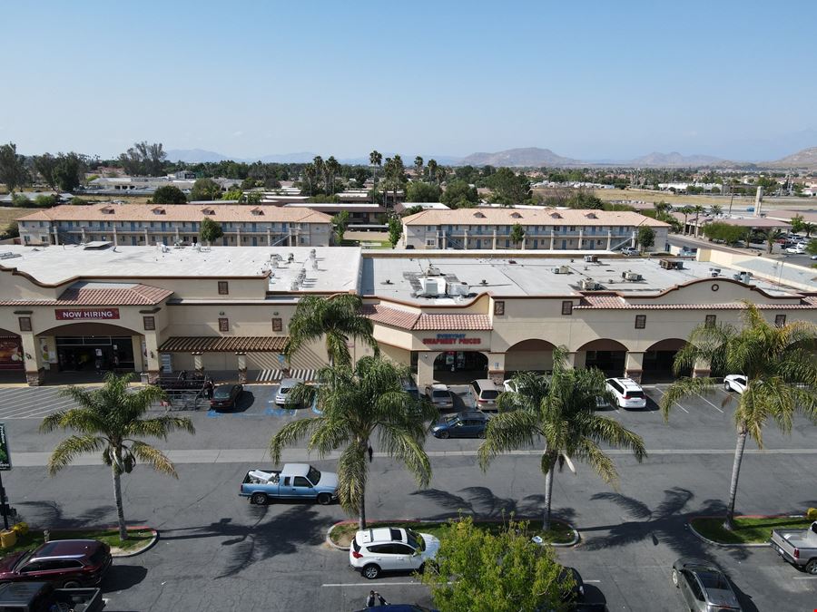 Perris Landmark Plaza