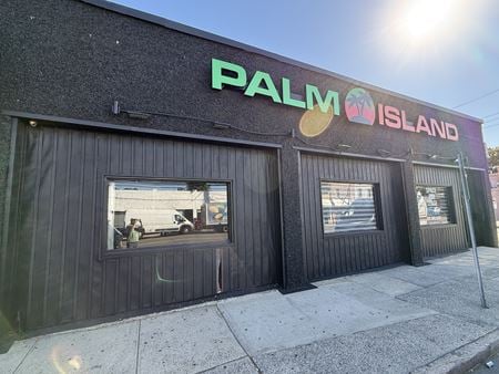 Preview of Retail space for Rent at 1289 Grand Ave # 1299