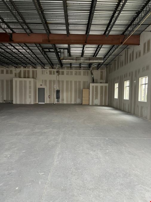 Berry Plaza US Highway 27 Davenport, Fl 33897