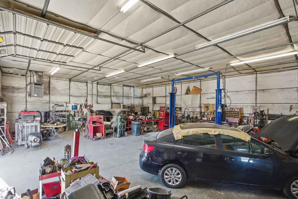 2,400 SQ FT Warehouse- Central, Near Clemson