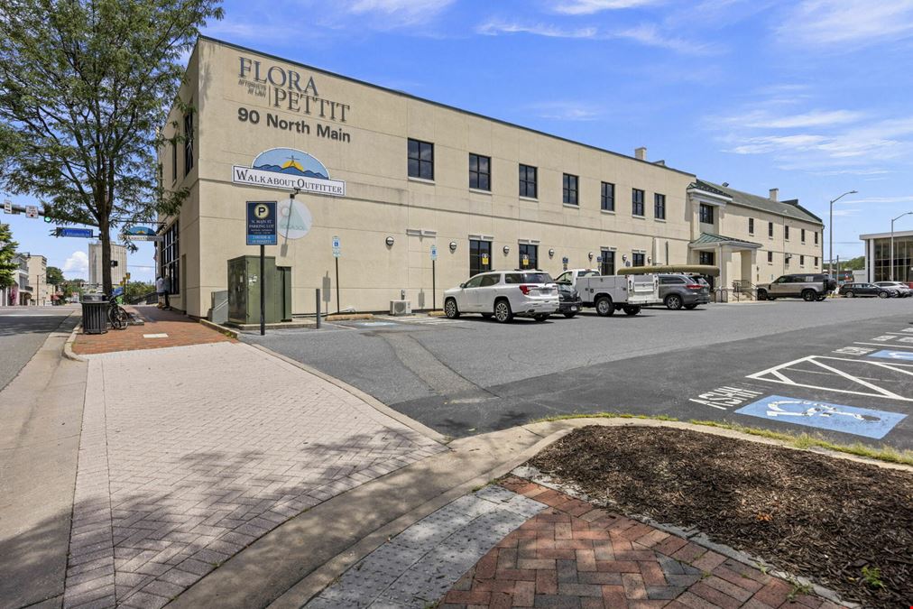 FULLY LEASED MIXED USE INVESTMENT PROPERTY