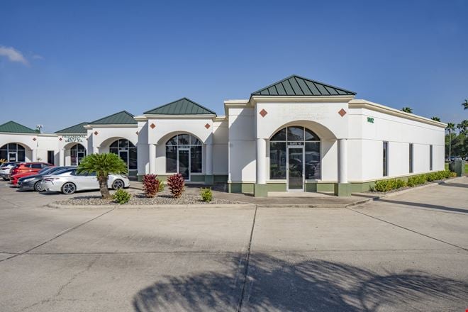 Preview of Office space for Rent at 1002 W Sam Houston Blvd