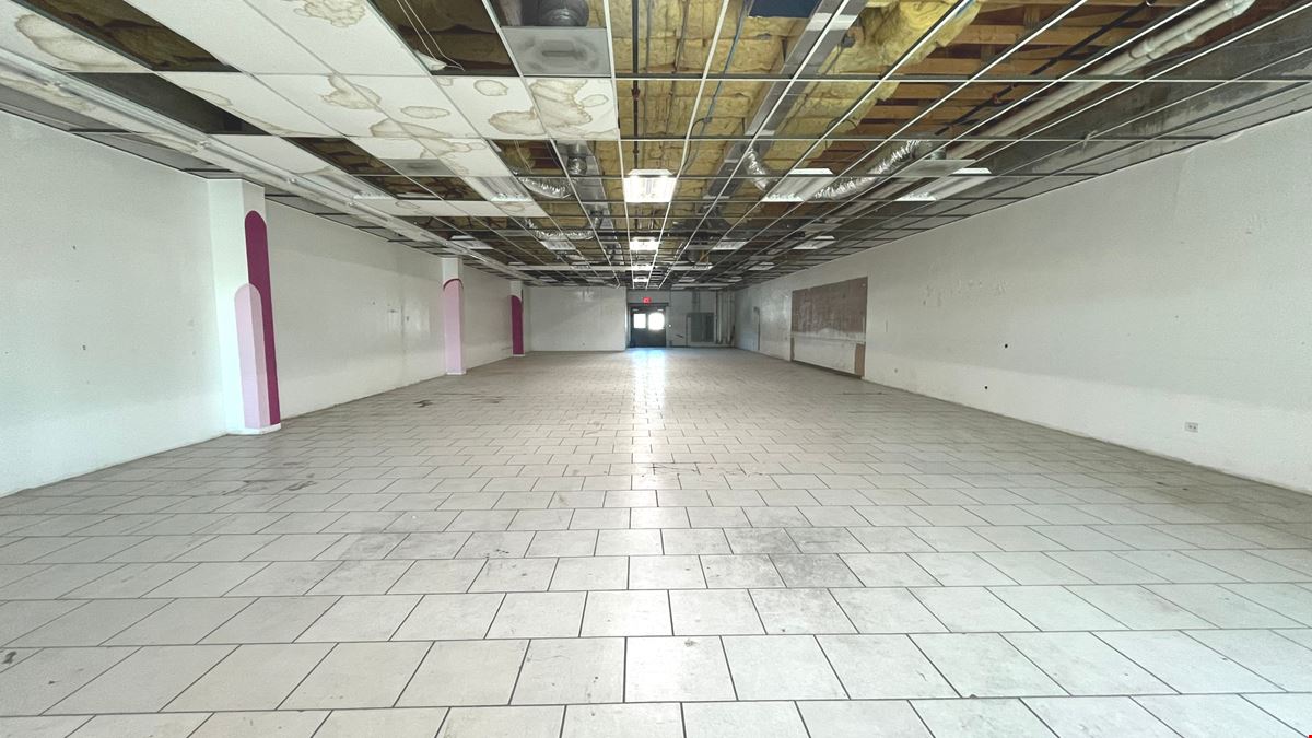 Retail Space Available in San Luis- 680 N. Main Street