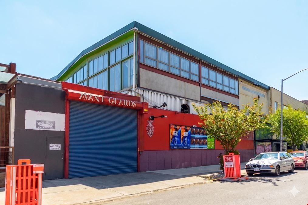 7,700 SF | 229 Cook Street | Bright Open-Plan Studio Space in the Heart of Bushwick for Lease