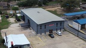 Office + Warehouse + Fenced Yard  | 35' Clear | Service Trades | San Antonio