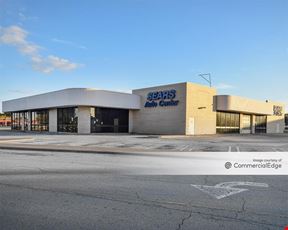 Hulen Mall - 4900 South Hulen Street