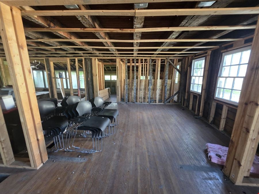7305 East Main Street