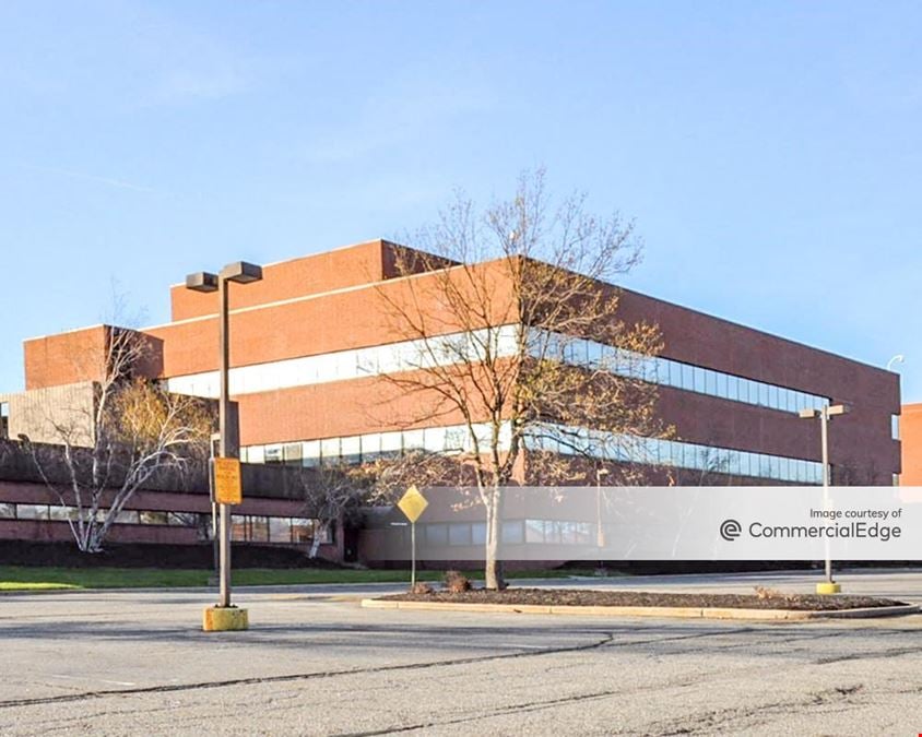 Edison Towne Corporate Centre - 2121 State Route 27