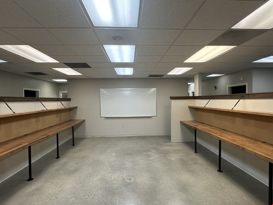 Office with Flex Space-Bearden Hill-Knoxville, TN