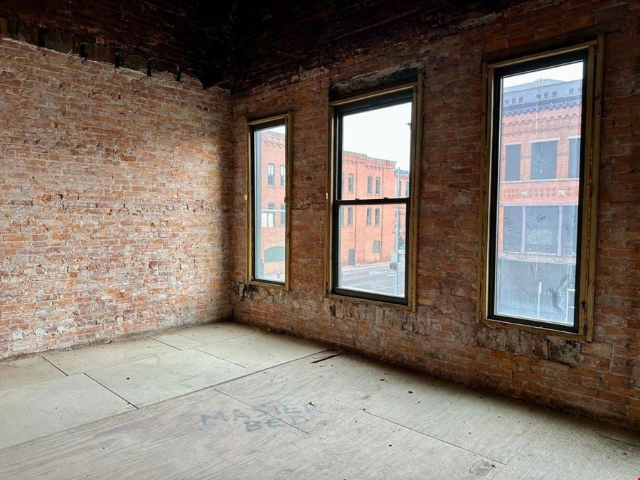 706 Monroe Street