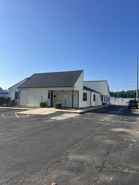 Preview of commercial space at 2066 Watson Blvd