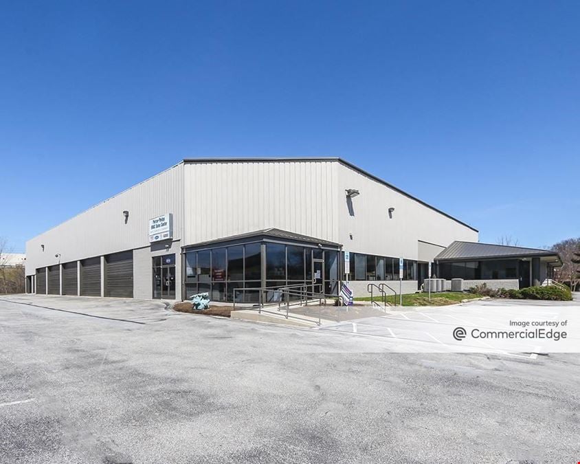 2495 Boulevard of the Generals, Bldg. C