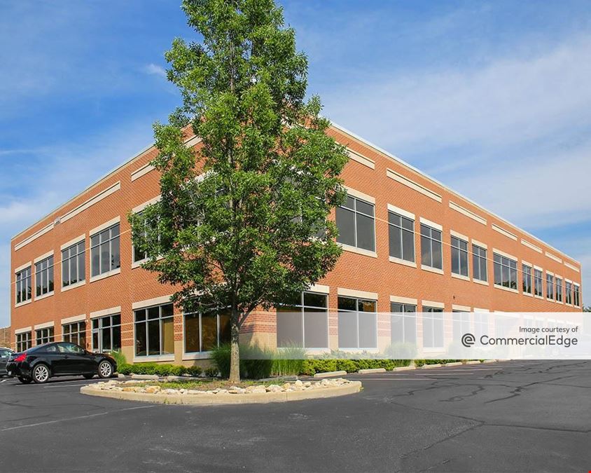 Kenwood Corporate Center