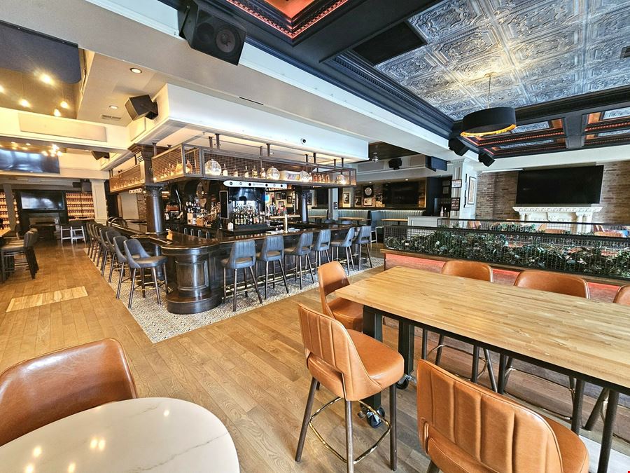 LG's Bar & Kitchen