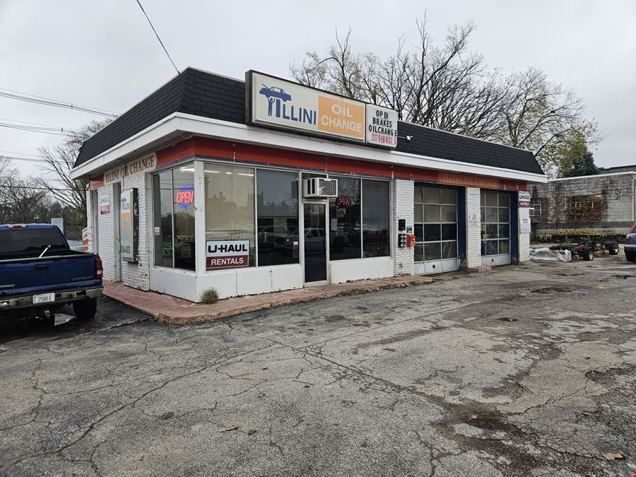 Downtown Urbana Vehicle Shop