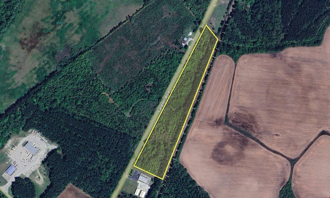 Commercial Sale Commercial Land For Sale. Over 1400 Linier Feet Frontage