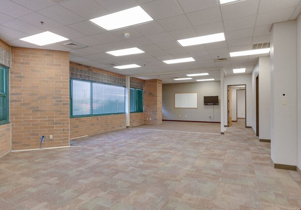 14804 N Cave Creek Rd - 6% CAP Investment Opportunity - Corporate Center