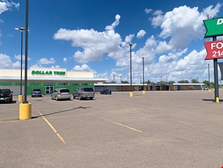Preview of commercial space at 1805 Parkway Dr