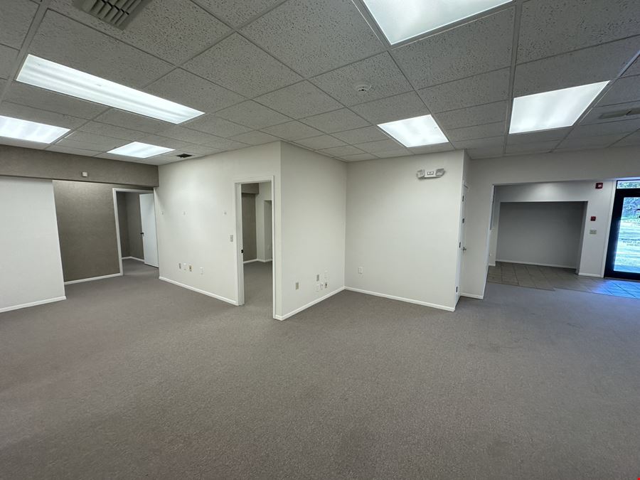 3135 Southgate Circle Sarasota, FL 34239